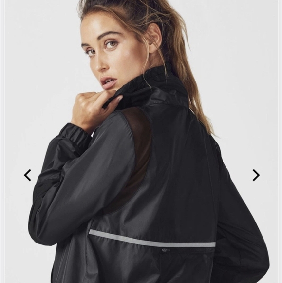 Fabletics Half Zip Pullover Windbreaker Jacket - Picture 2 of 9